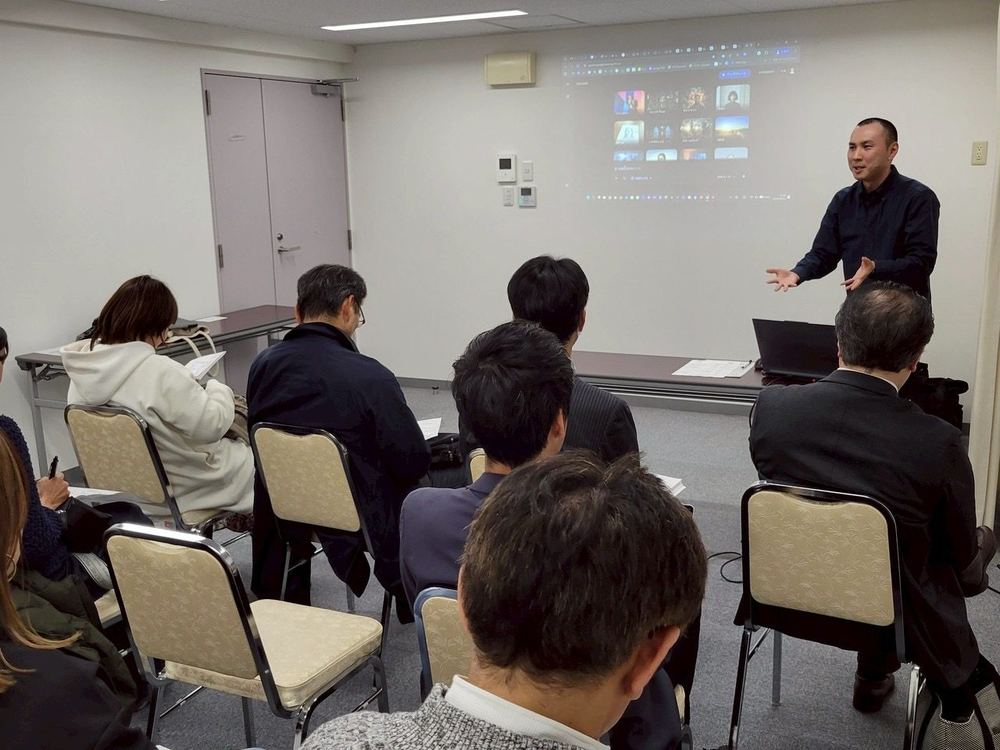三鷹地区交流会ミタカイのミニセミナー登壇の様子